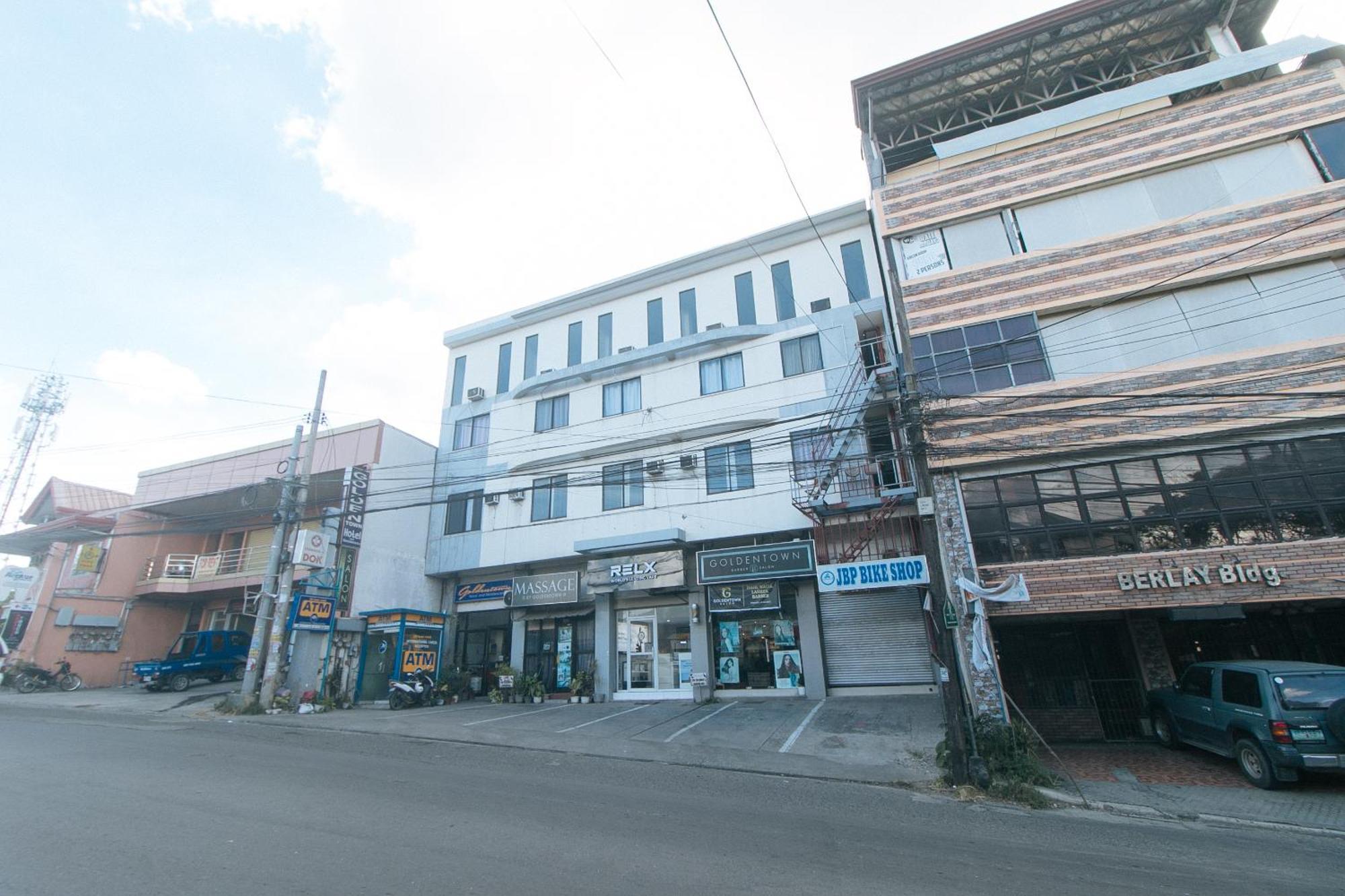 Reddoorz At Goldentown Hotel Davao City Exterior foto