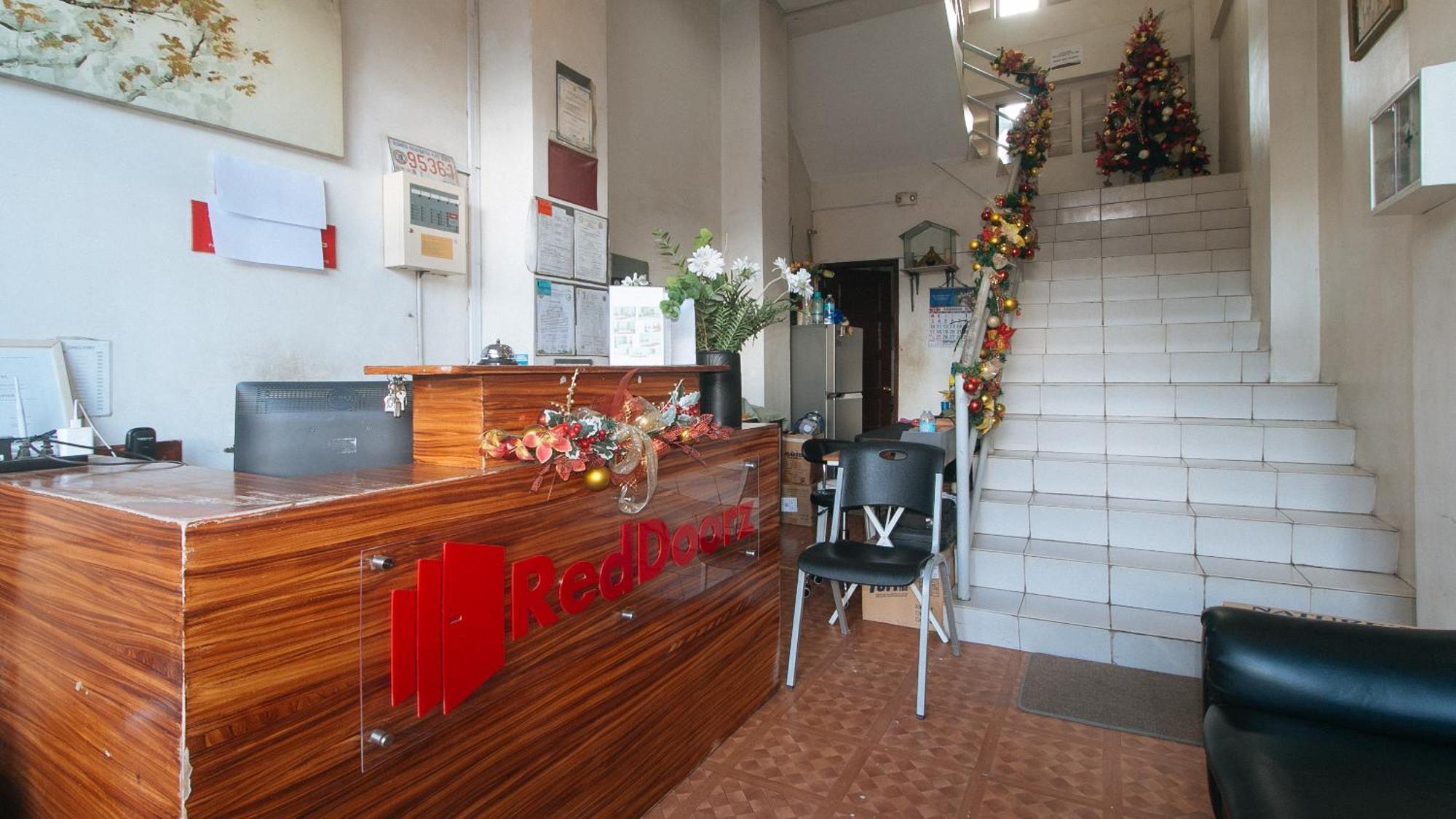 Reddoorz At Goldentown Hotel Davao City Exterior foto